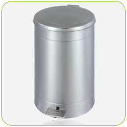 不銹鋼腳踏式垃圾桶<點圖放大觀賞詳細內容>